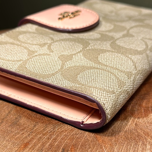 COACH Tech Phone Wallet In Colorblock Signature Canvas - Picture 7 of 13